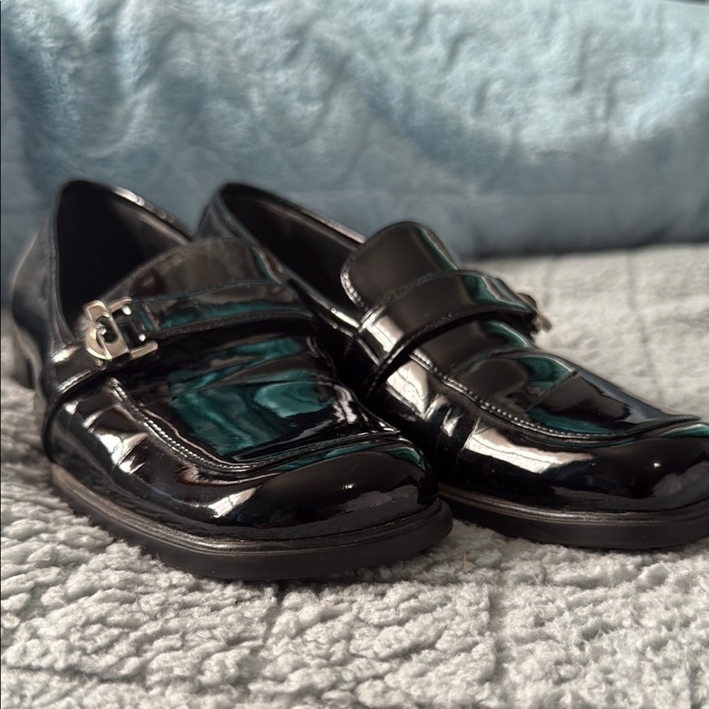AEROSOLES Black Patent Loafers